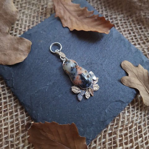 Purrfect Leaf Pile Pendant