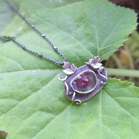 Summer Pumpkin Pendant - Traditional Grin (horizontal)