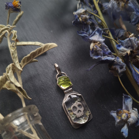 Poison Phial Pendant